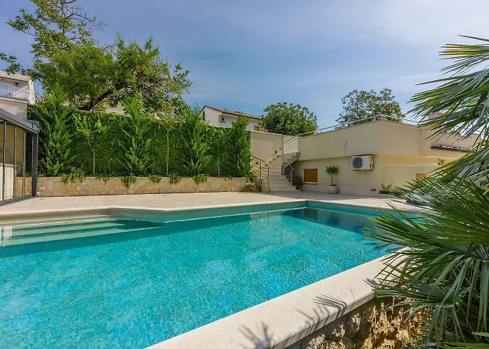 Malerisches Nur 500 Meter Zum Mit Pool, Gym, Sauna Apartmán Crikvenica
