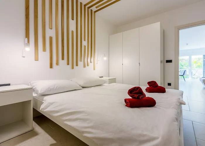 Malerisches Nur 500 Meter Zum Mit Pool, Gym, Sauna Apartment *