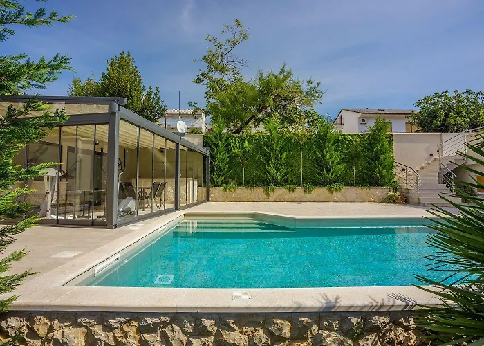 Malerisches Nur 500 Meter Zum Mit Pool, Gym, Sauna * Crikvenica